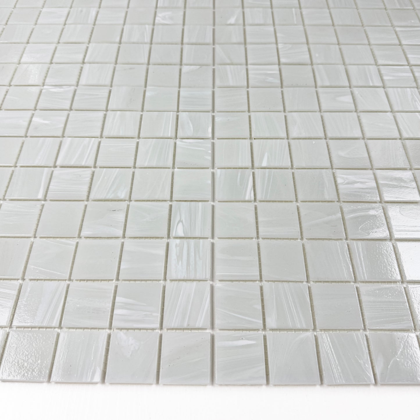 White Hand Drawing Hot Melt Glass Mosaic-Swimming Pool Tile
