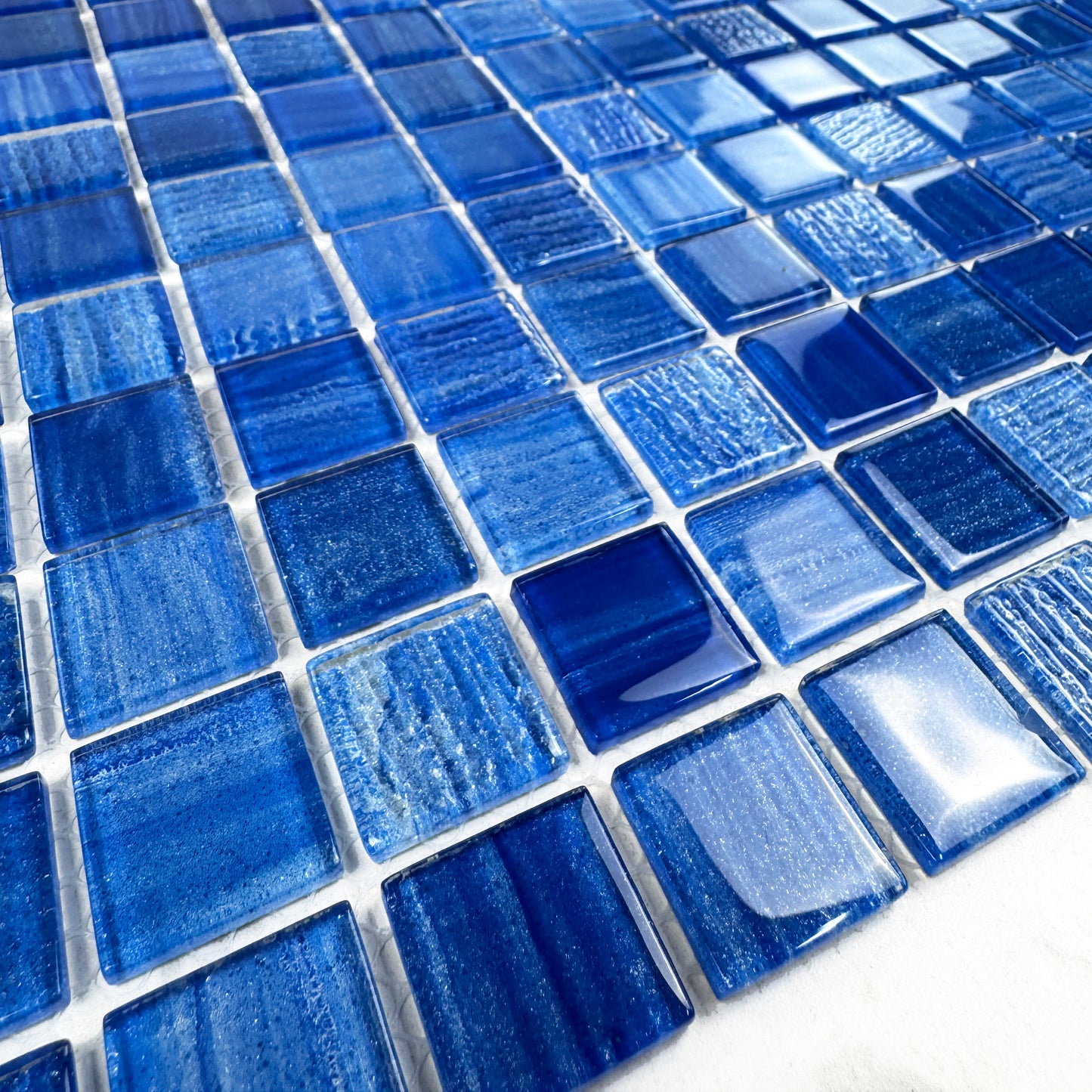 Noble Haven Loyal Blue & Navy Blue & Neon Blue Mixed Cloud Hand-Drown Crystal Glass Mosaic