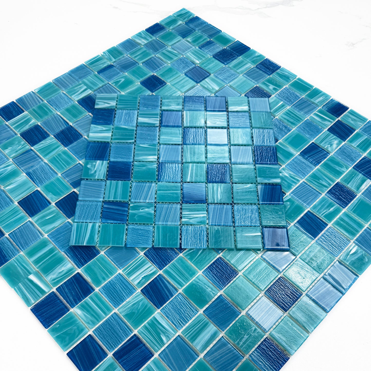 Noble Haven Tiffany Blue & French Blue & Light Blue Mixed Cloud Hand-Drown Crystal Glass Mosaic