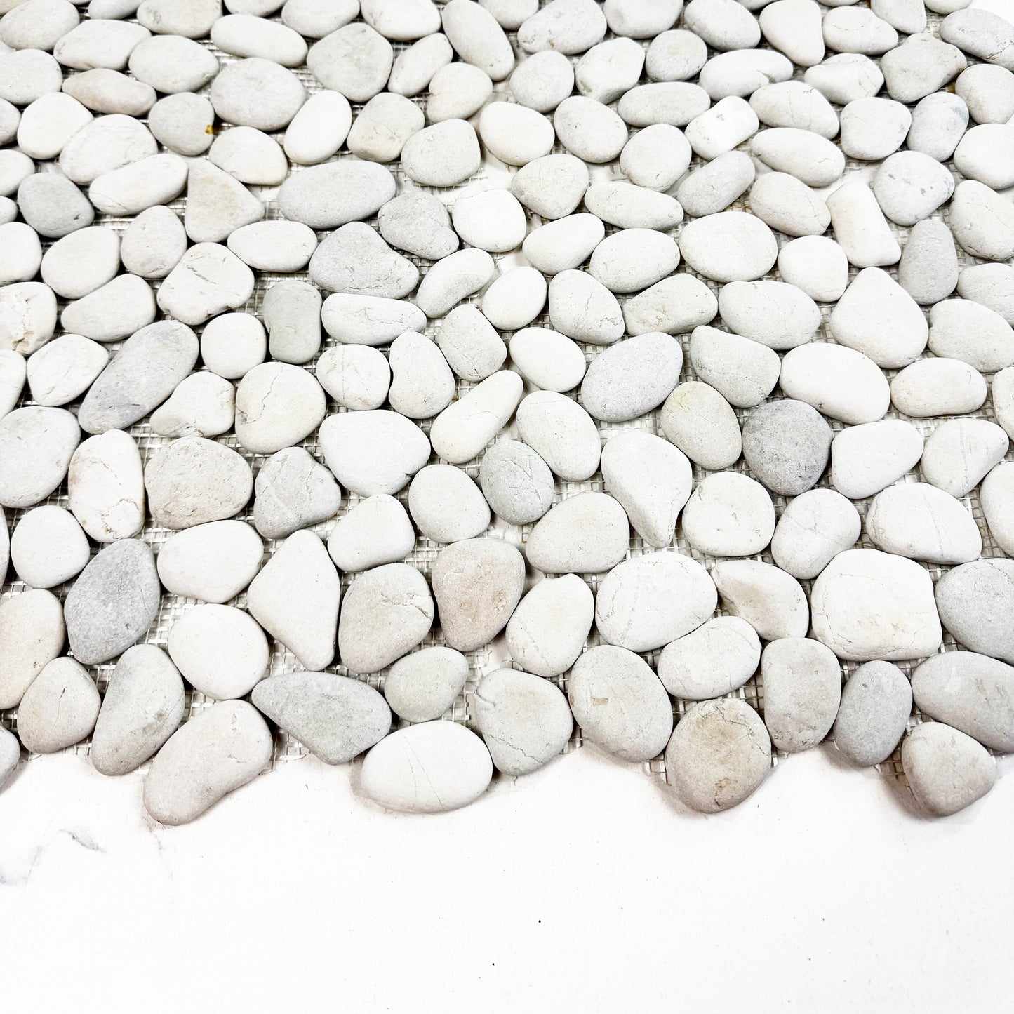 Pebble Serenade Off White & Light Beige Semi-Matte Irregular Round Shape Natural Pebble Stone Mosaic